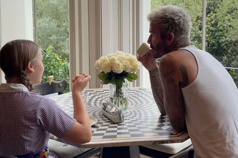 David Beckham i Harper Beckham a casa seva