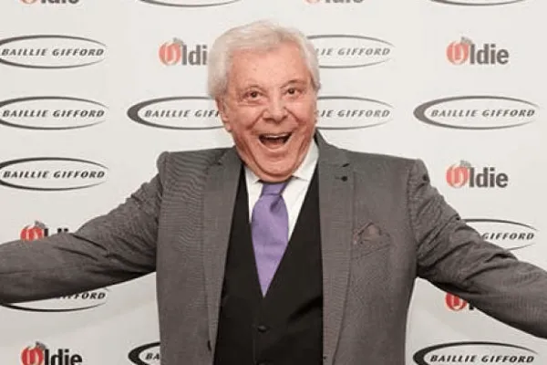 lionel blair dançarino mascarado