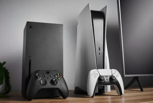 PS5 x Xbox