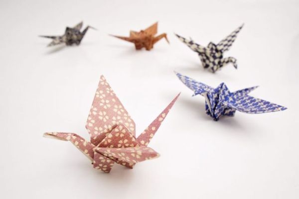 żurawie z materiałów origami