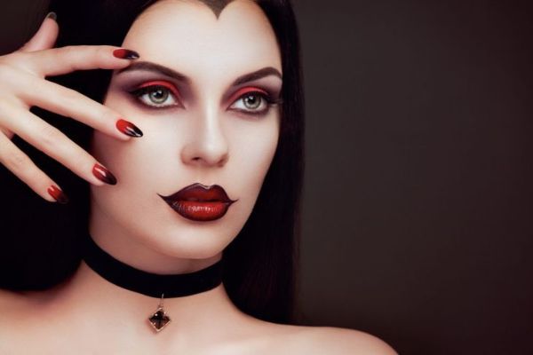 halloween qırmızı və qara vampir dırnaqları