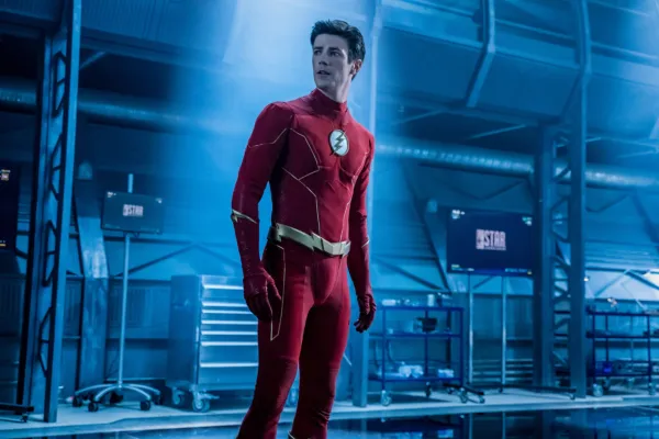 Grant Gustin igra v 9. sezoni The Flash